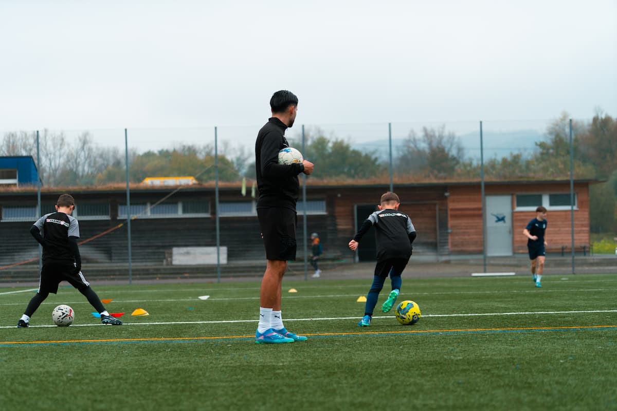 Fussball F-Jugend Training in der Halle – Ideen & Tipps