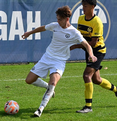 Marlon Schwarz im FCZ Trikot in einem Spiel gegen den BSC YB